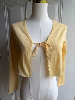 Light Yellow Cottagecore Coquette Tie-Front Cropped Cardigan Size 12